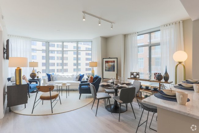 CHARMING 1 BED/1 BATH APARTMENT IN DOWNTOWN BETHESDA