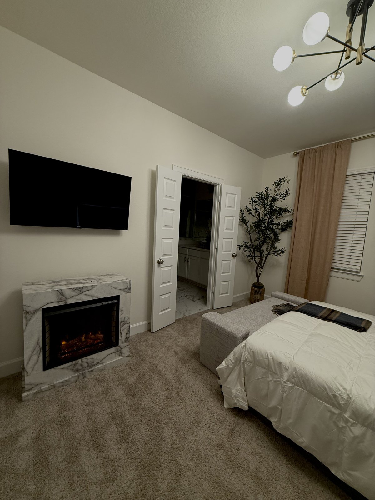 3 bedroom 2 Bath Funished Home