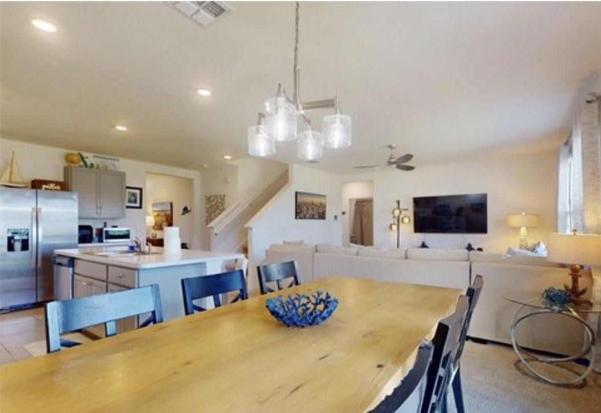 Flexible New Smyrna Beach Home