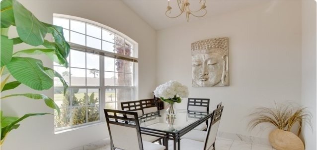 Spacious Home in Davenport