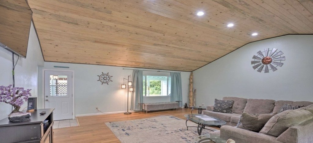Smith River Ocean View Home