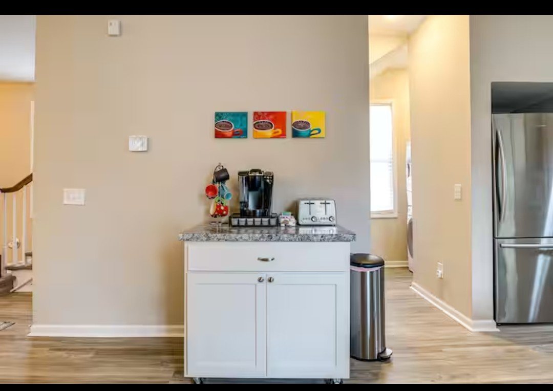 Wilmington Family-Owned Furnished Home