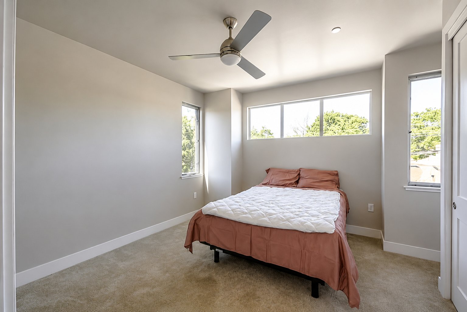 Fully Furnished 3BR Home in Midtown Sacramento | Corporate & Travel Housing