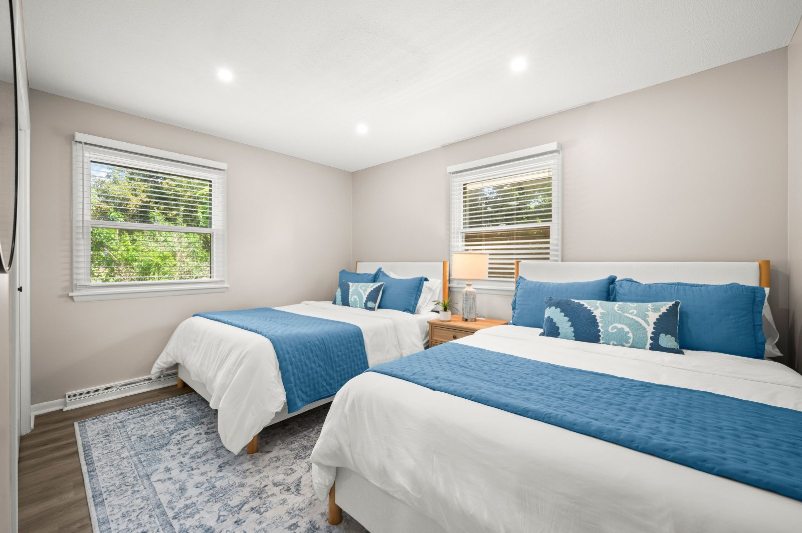 2nd bedroom