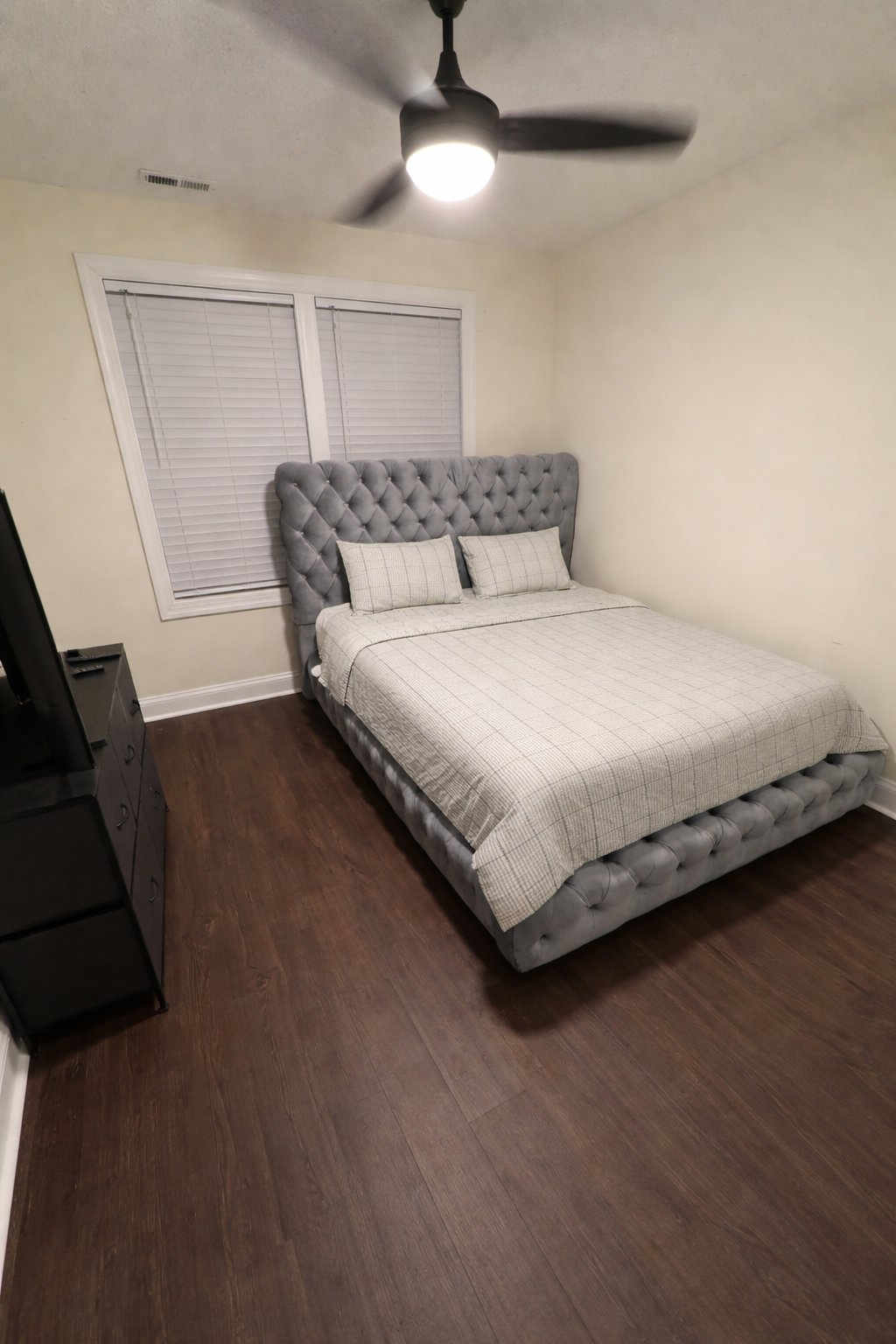 Fully Furnished 2 Bedroom Townhome