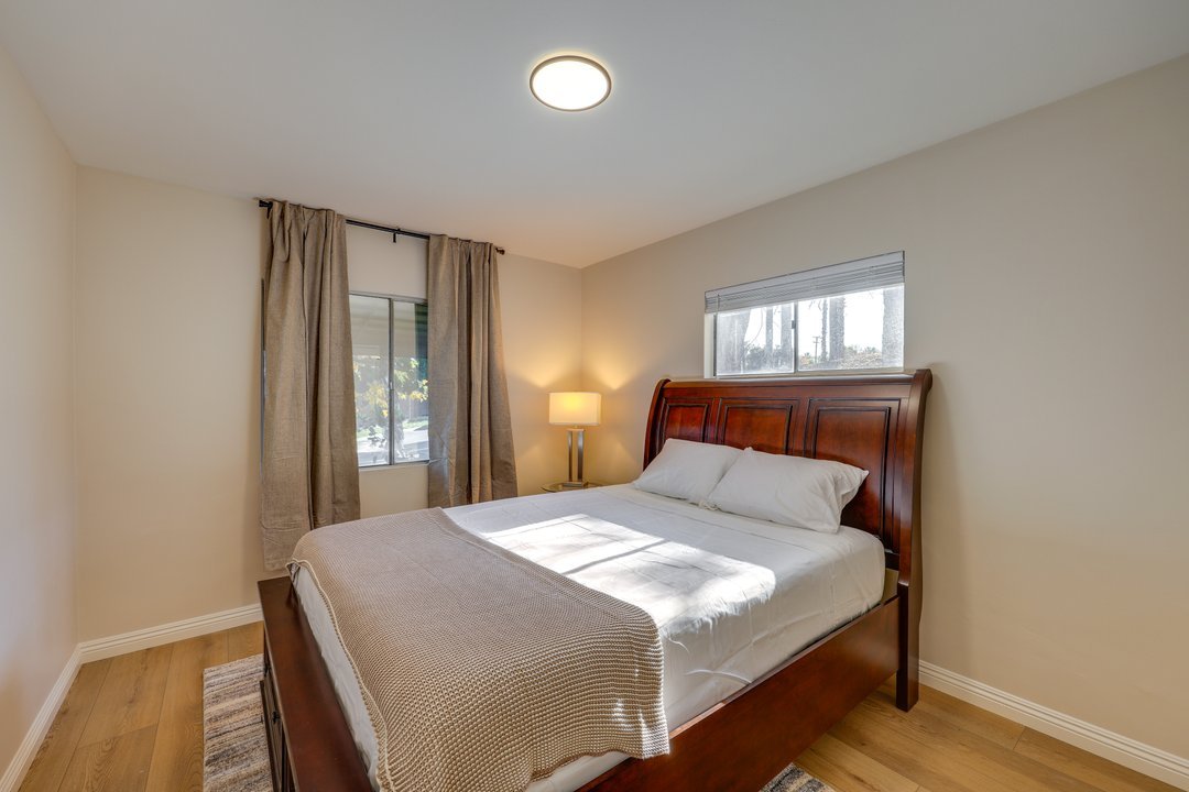 1 Mi to LLUMC! Loma Linda Home w/ Shared Patio