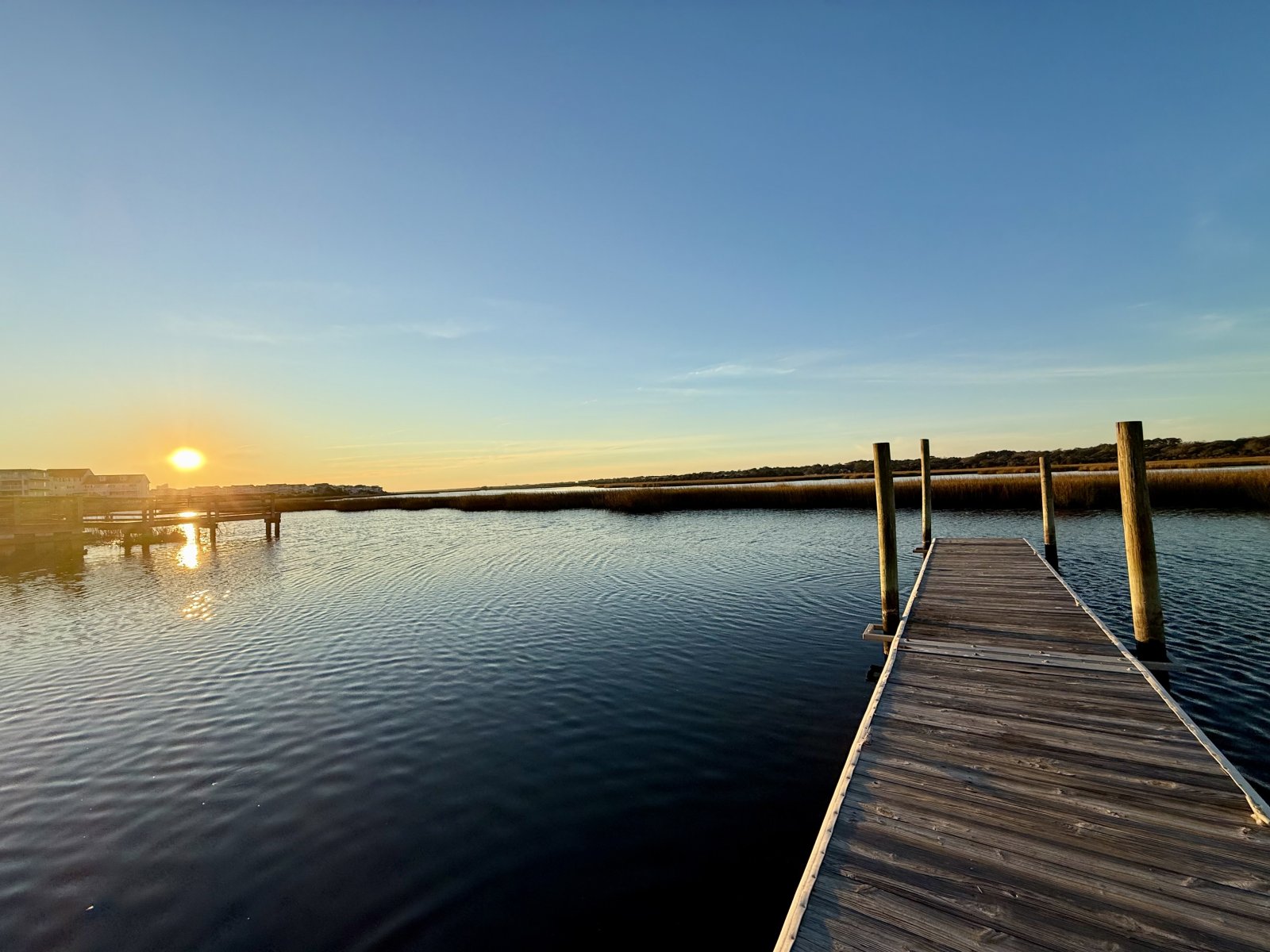 Shared Dreams OIB – Furnished Coastal Condo